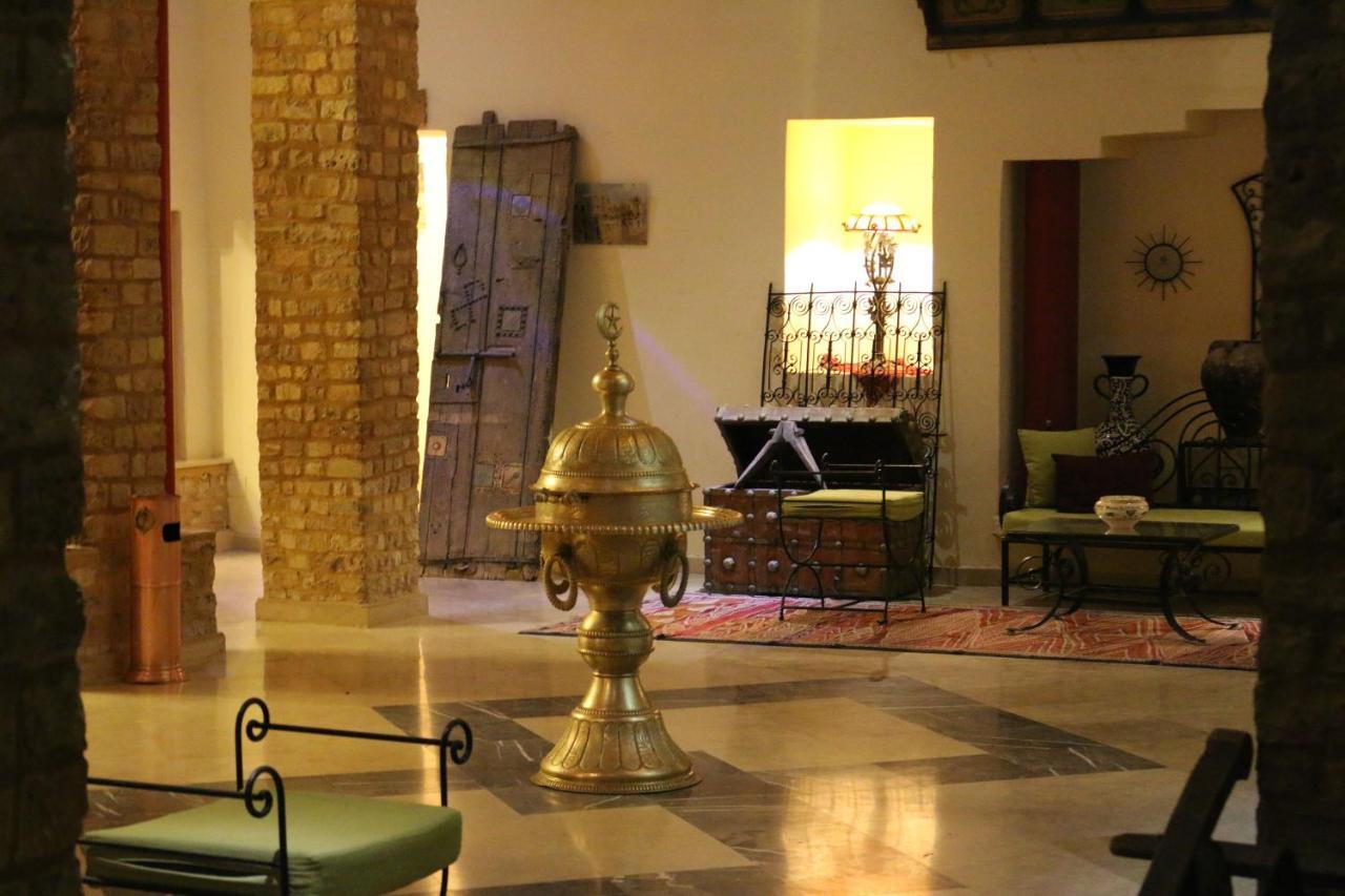 Hotel Dakyanus Tataouine Buitenkant foto